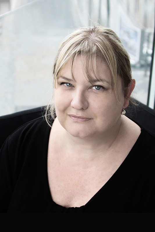 Karine Giébel